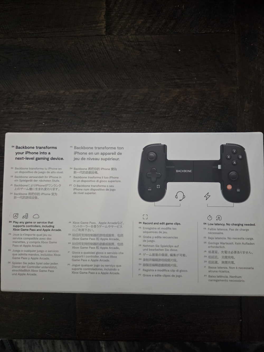 Backbone One Lightning Mobile Gaming Controller - Black - Picture 2 of 4